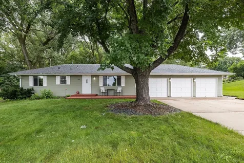 1515 Woodhill Road Burnsville MN 55337