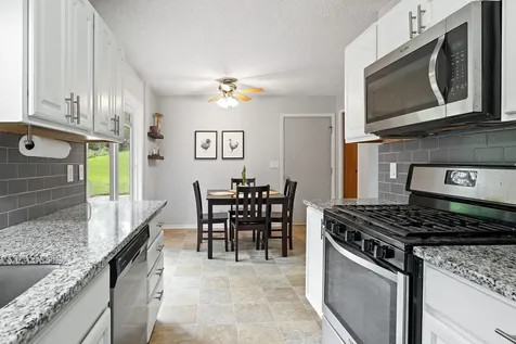 1515 Woodhill Road Burnsville MN 55337