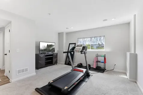 6786 Wildflower Way Minnetrista MN 55331