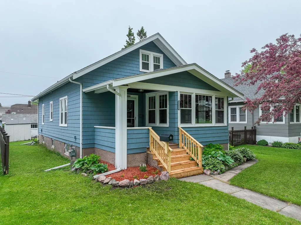 1111 N 22nd Street Superior WI 54880