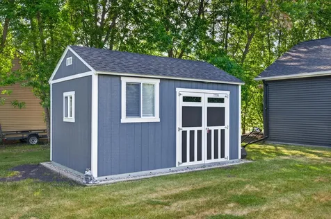 8018 Aquarius Drive Fargo ND 58104