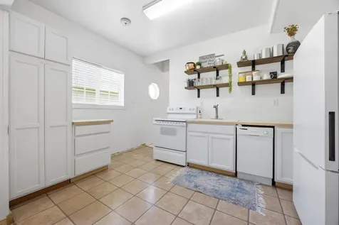 233 6th Street NE Valley City ND 58072