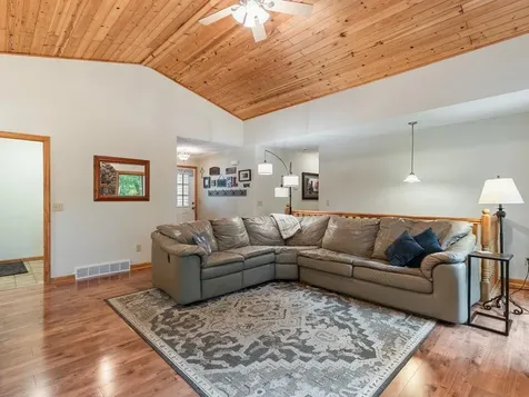 31958 Green Scene Drive Breezy Point MN 56472