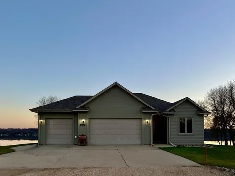 83987 Ridge Creek Drive Clinton MN 56278