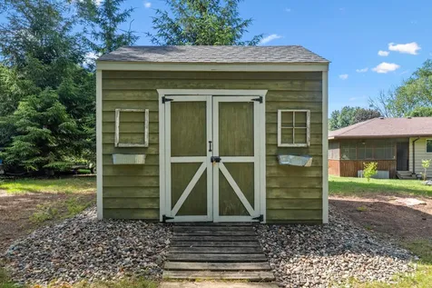 1417 Fairway Drive Faribault MN 55021