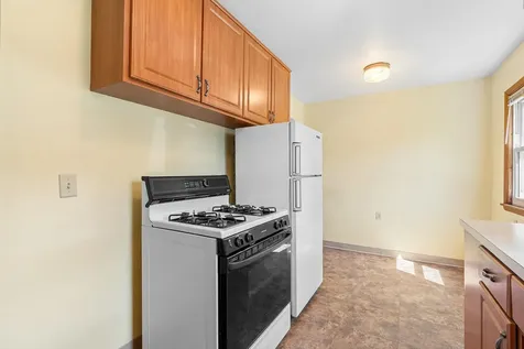 227 5th Avenue NE Faribault MN 55021