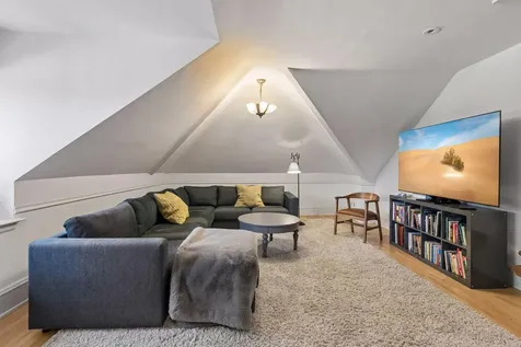 1005 Mount Curve Avenue Minneapolis MN 55403