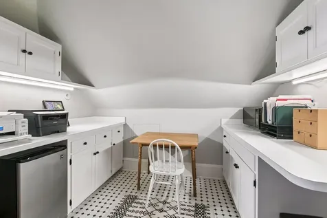 1005 Mount Curve Avenue Minneapolis MN 55403