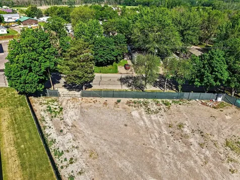 30041 Redfield Boulevard Shafer MN 55074