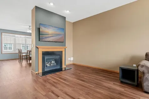 4108 Parker Trail Robbinsdale MN 55422