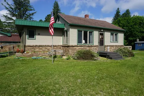 35 Sunset Avenue NW Bagley MN 56621