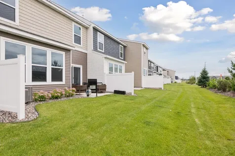 7205 Walnut Grove Way N Maple Grove MN 55311