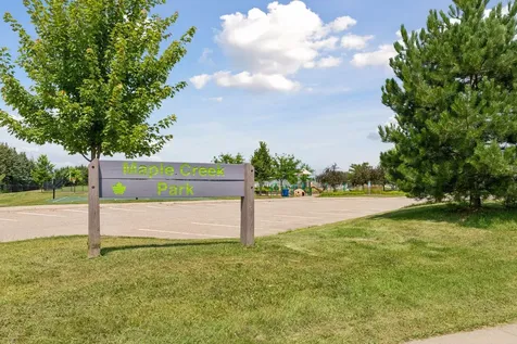 7205 Walnut Grove Way N Maple Grove MN 55311