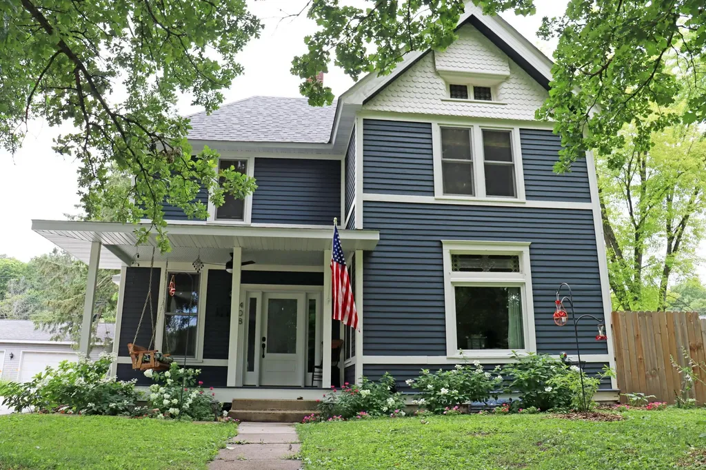 408 N 6th Street Henderson MN 56044
