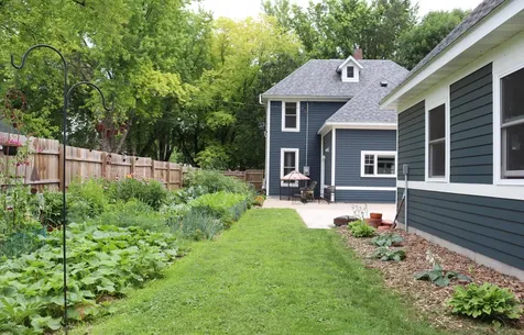 408 N 6th Street Henderson MN 56044