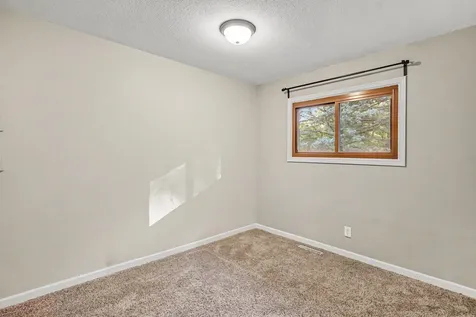 7402 Germane Trail Apple Valley MN 55124