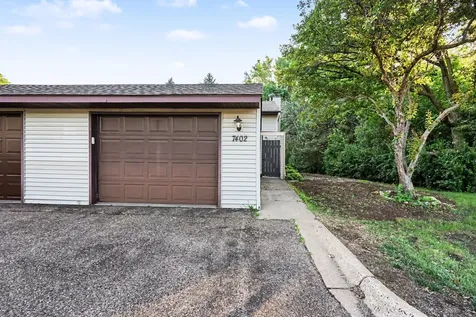 7402 Germane Trail Apple Valley MN 55124