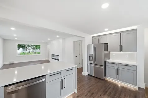 121 Frost Street W South Saint Paul MN 55075