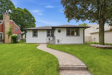 121 Frost Street W South Saint Paul MN 55075