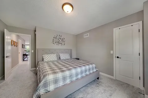 2726 128th Avenue NE Blaine MN 55449