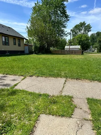 2635 Oliver Avenue N Minneapolis MN 55411
