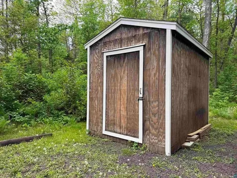 2670 Knock Road Eveleth MN 55734