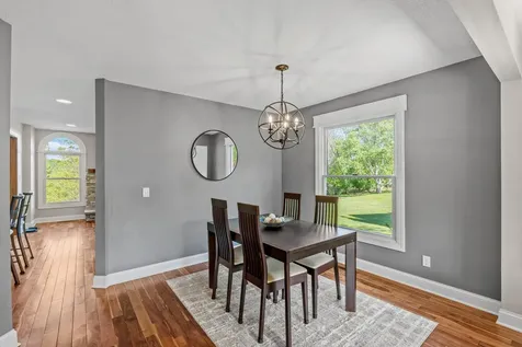 181 Cascade Court Chanhassen MN 55317