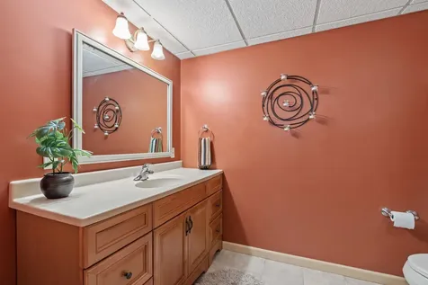 181 Cascade Court Chanhassen MN 55317