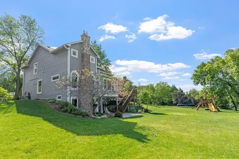 181 Cascade Court Chanhassen MN 55317