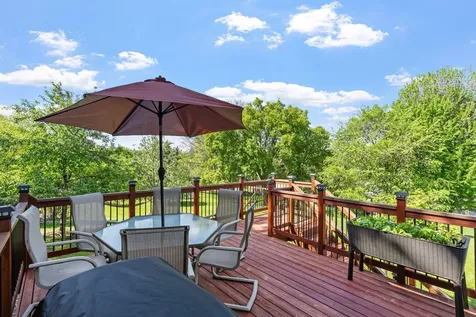 181 Cascade Court Chanhassen MN 55317