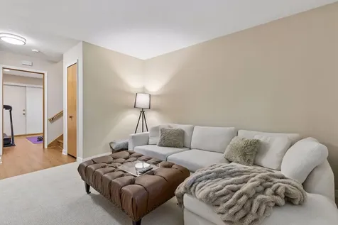 5448 Pompano Drive Minnetonka MN 55343