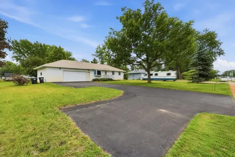 4002 7th Avenue Anoka MN 55303