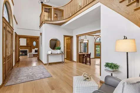 75 Apple Orchard Road White Bear Lake MN 55110