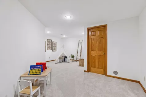 75 Apple Orchard Road White Bear Lake MN 55110