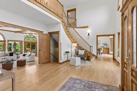 75 Apple Orchard Road White Bear Lake MN 55110