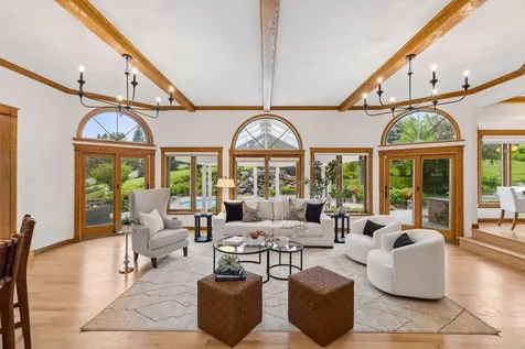 75 Apple Orchard Road White Bear Lake MN 55110