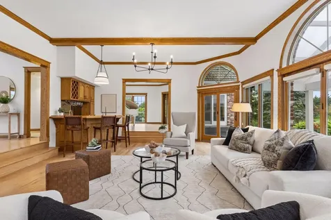 75 Apple Orchard Road White Bear Lake MN 55110