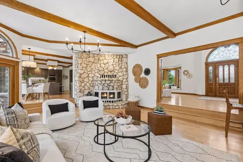 75 Apple Orchard Road White Bear Lake MN 55110