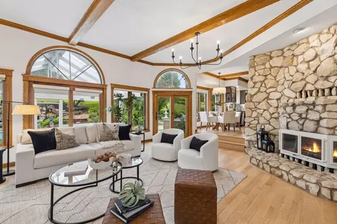75 Apple Orchard Road White Bear Lake MN 55110