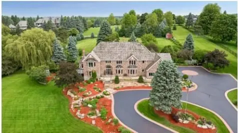 75 Apple Orchard Road White Bear Lake MN 55110