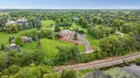 75 Apple Orchard Road White Bear Lake MN 55110