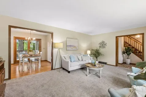 7117 Steepleview Road Woodbury MN 55125