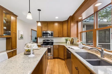 7117 Steepleview Road Woodbury MN 55125