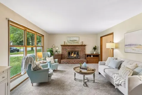 7117 Steepleview Road Woodbury MN 55125