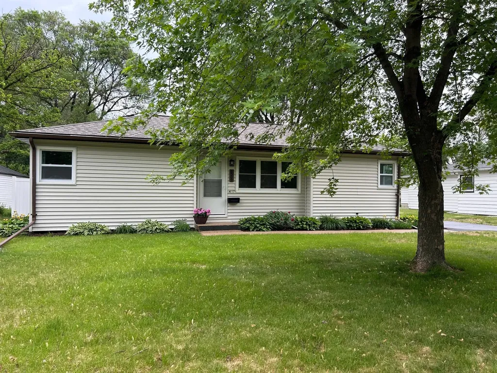8509 10th Avenue S Bloomington MN 55420