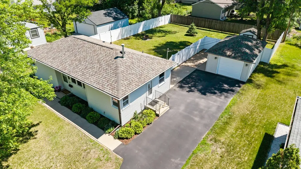 8509 10th Avenue S Bloomington MN 55420