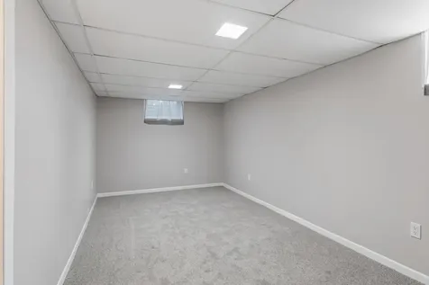 8509 10th Avenue S Bloomington MN 55420