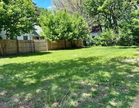 422 33rd Avenue N Minneapolis MN 55412
