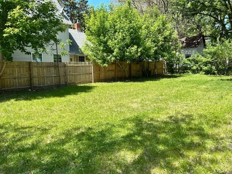 422 33rd Avenue N Minneapolis MN 55412
