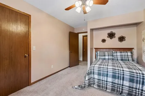 9558 Kingsview Lane N Maple Grove MN 55369